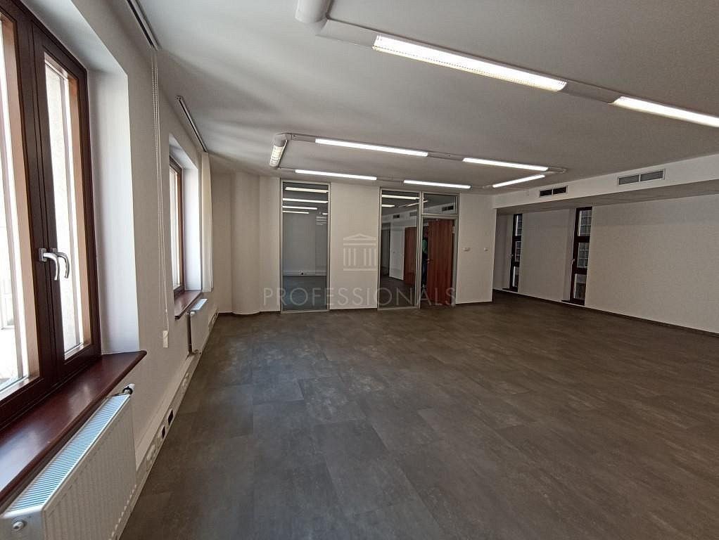 Kancelář · 186 m² · Praha - Nové Město, Hlavní město Praha - 3