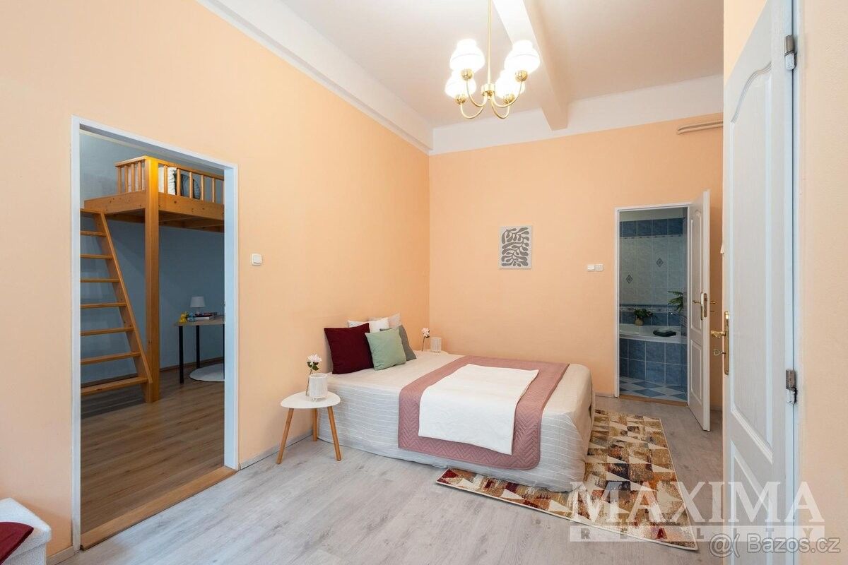 Byty, Praha, 100 00 - 1