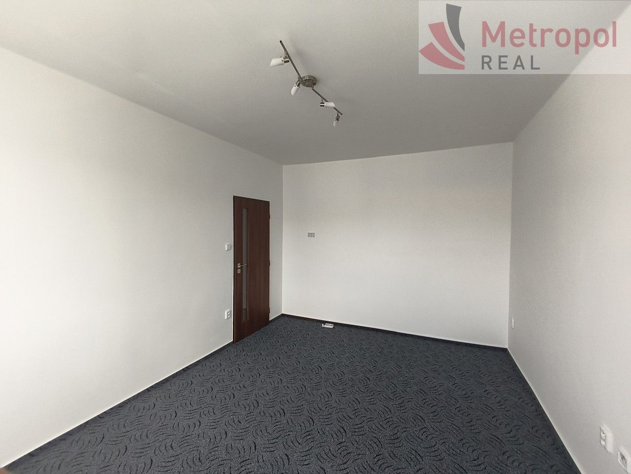 Prodej byt 3+1 - Pouchovská 420, Hradec Králové Pouchov, 84 m² - 5