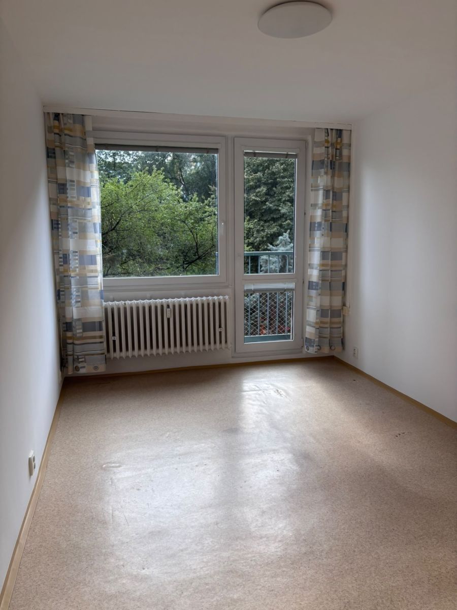 Byt 2+kk · 43 m² · Chabařovická, Praha - Kobylisy - 3