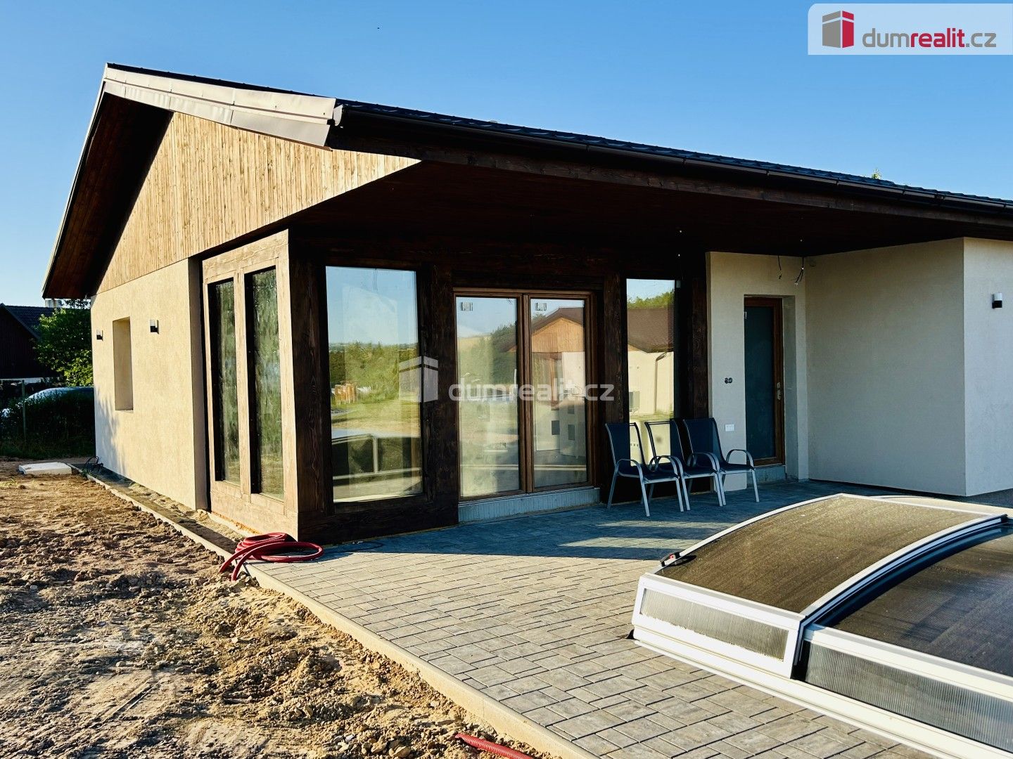 Prodej rodinný dům - Vlastišov, Zvěstov, 120 m²