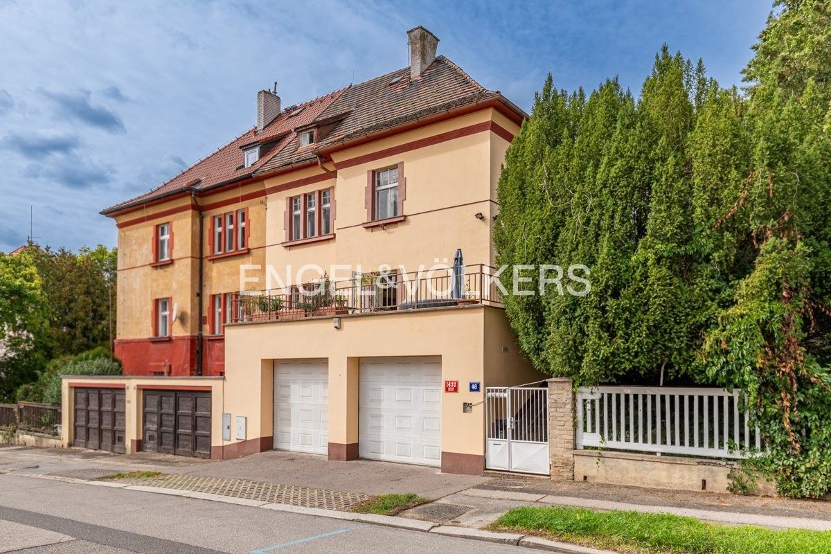 Rodinné domy, Pod lipkami 1432, Praha Smíchov, 255 m² - 2