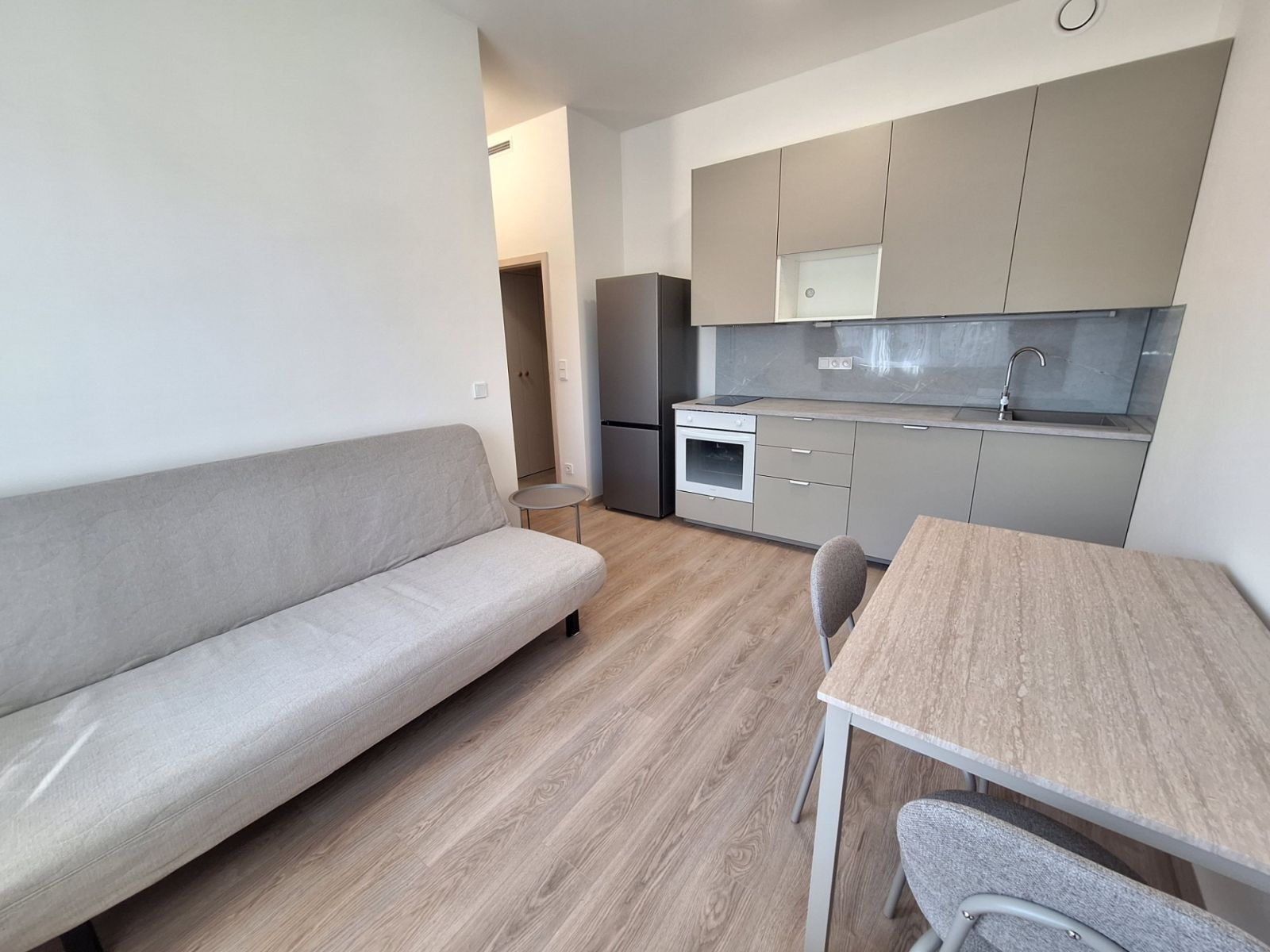 2+kk, Arnošta Staňka, Praha - Hostivař, 32 m² - 2