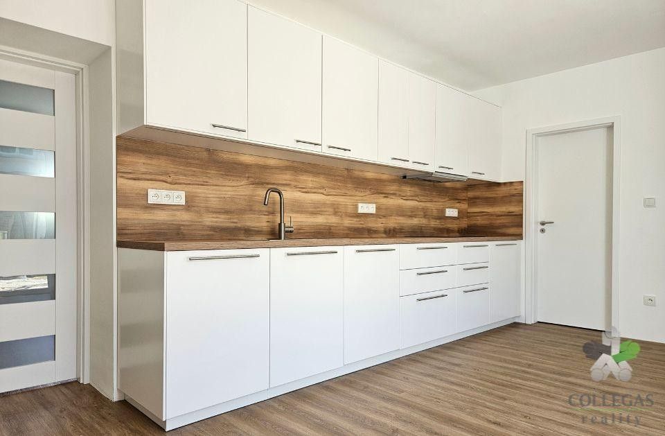 Pronájem byt - Hněvotín, 783 47