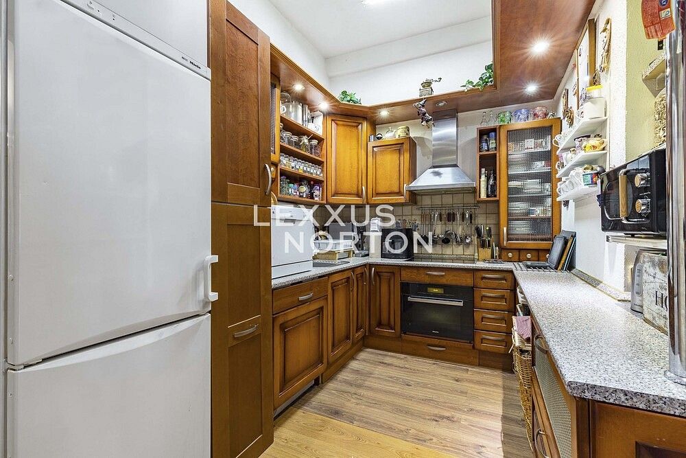 Byt 2+1 · 61 m² · Praha - Holešovice, okres Praha 7, Hlavní město Praha - 4