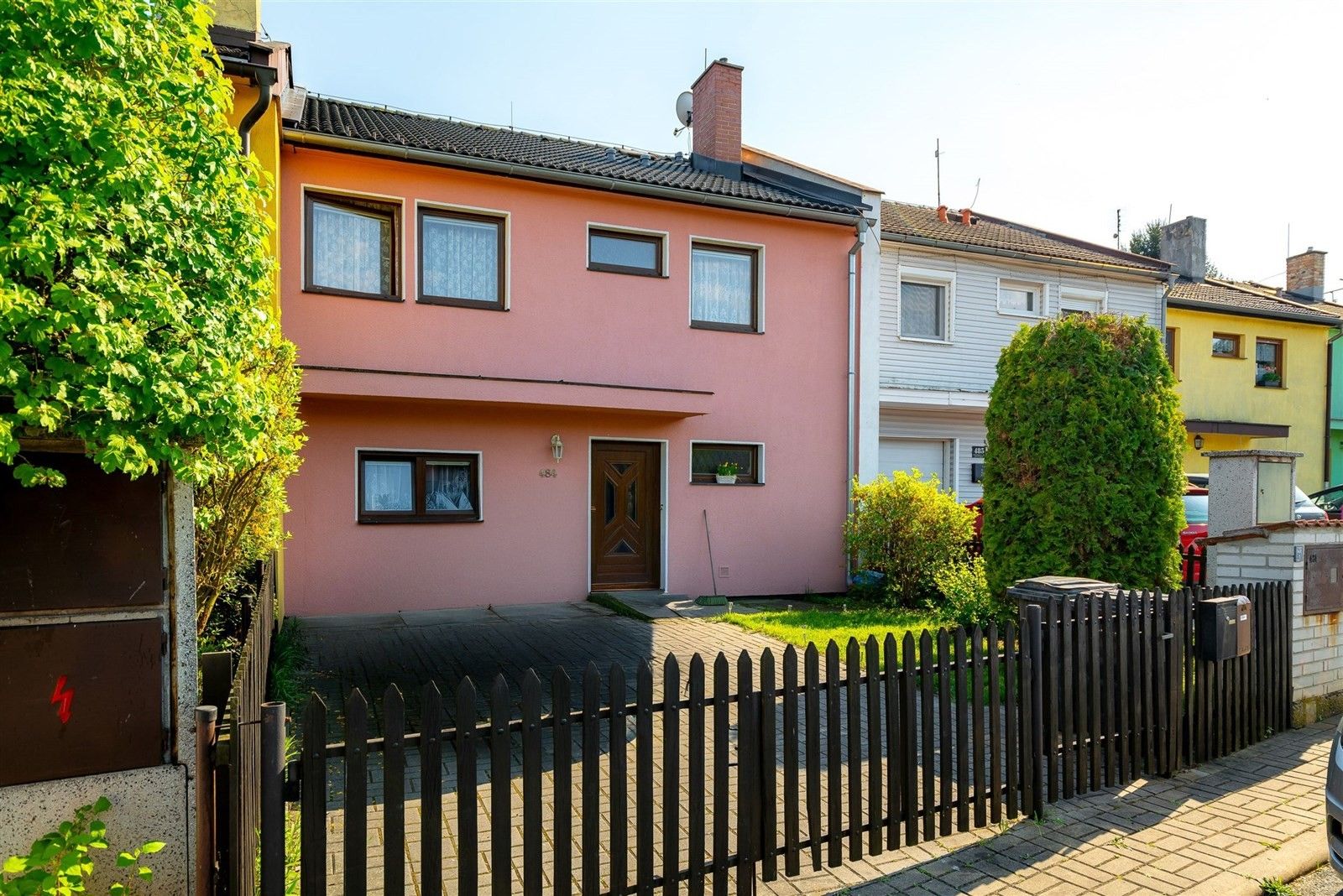 Rodinné domy, Na Hůrce, Vroutek, 140 m²