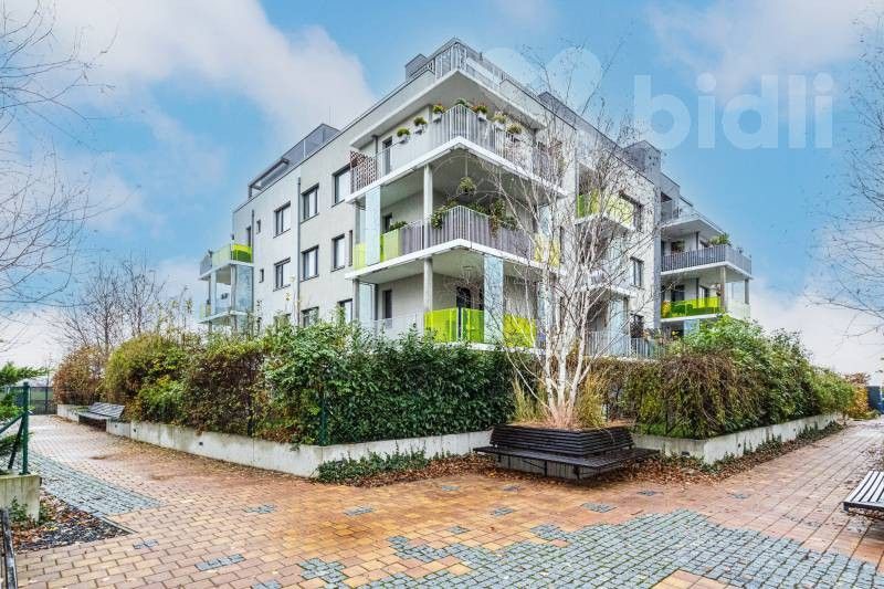 3+kk, Poštova, Praha, 80 m²