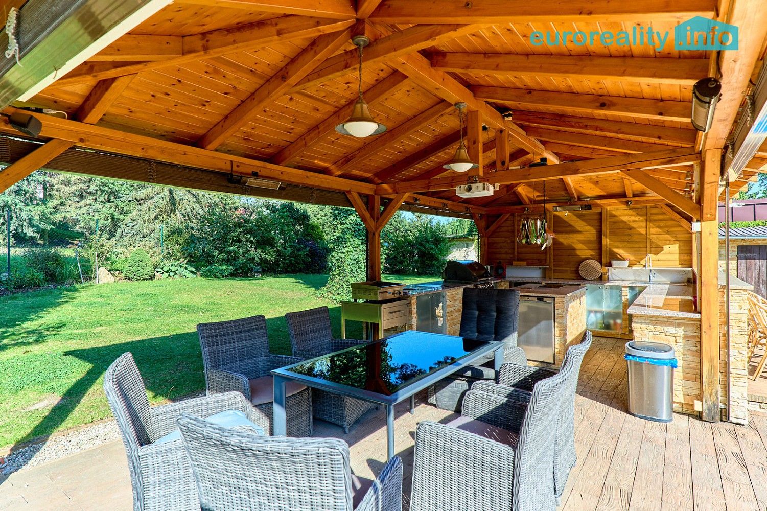 Rodinný dům · 470 m² · Sadov - Bor, okres Karlovy Vary - 4
