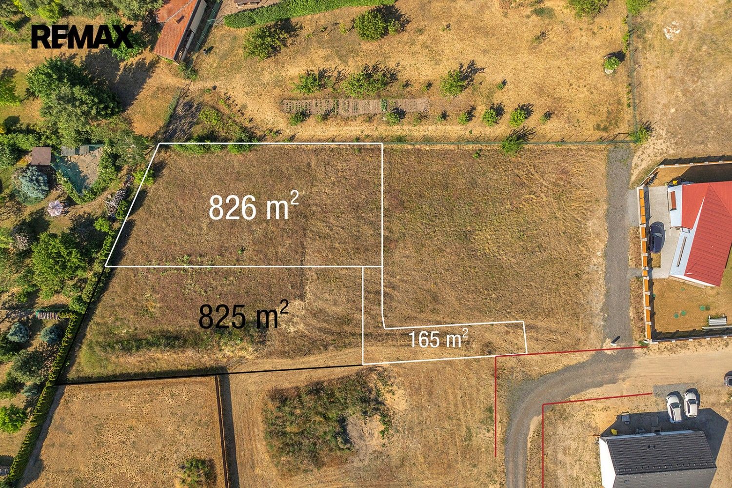 Pozemek pro bydlení, 826 m²