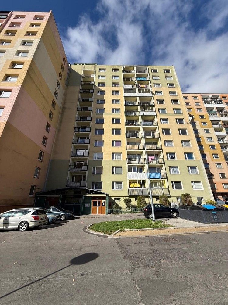 1+1, Chomutov, Ústecký kraj, 42 m² - 1