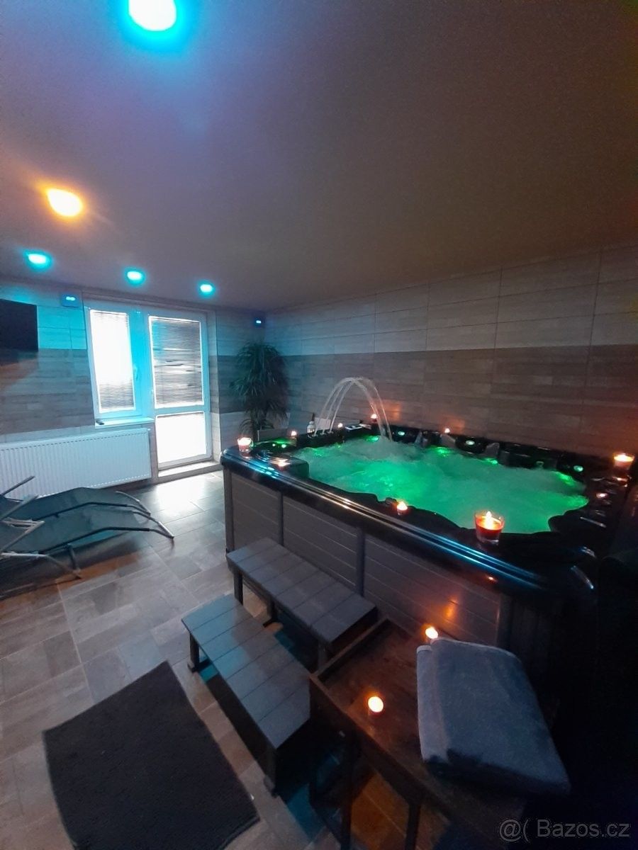 Byty, Ostrava, 700 30