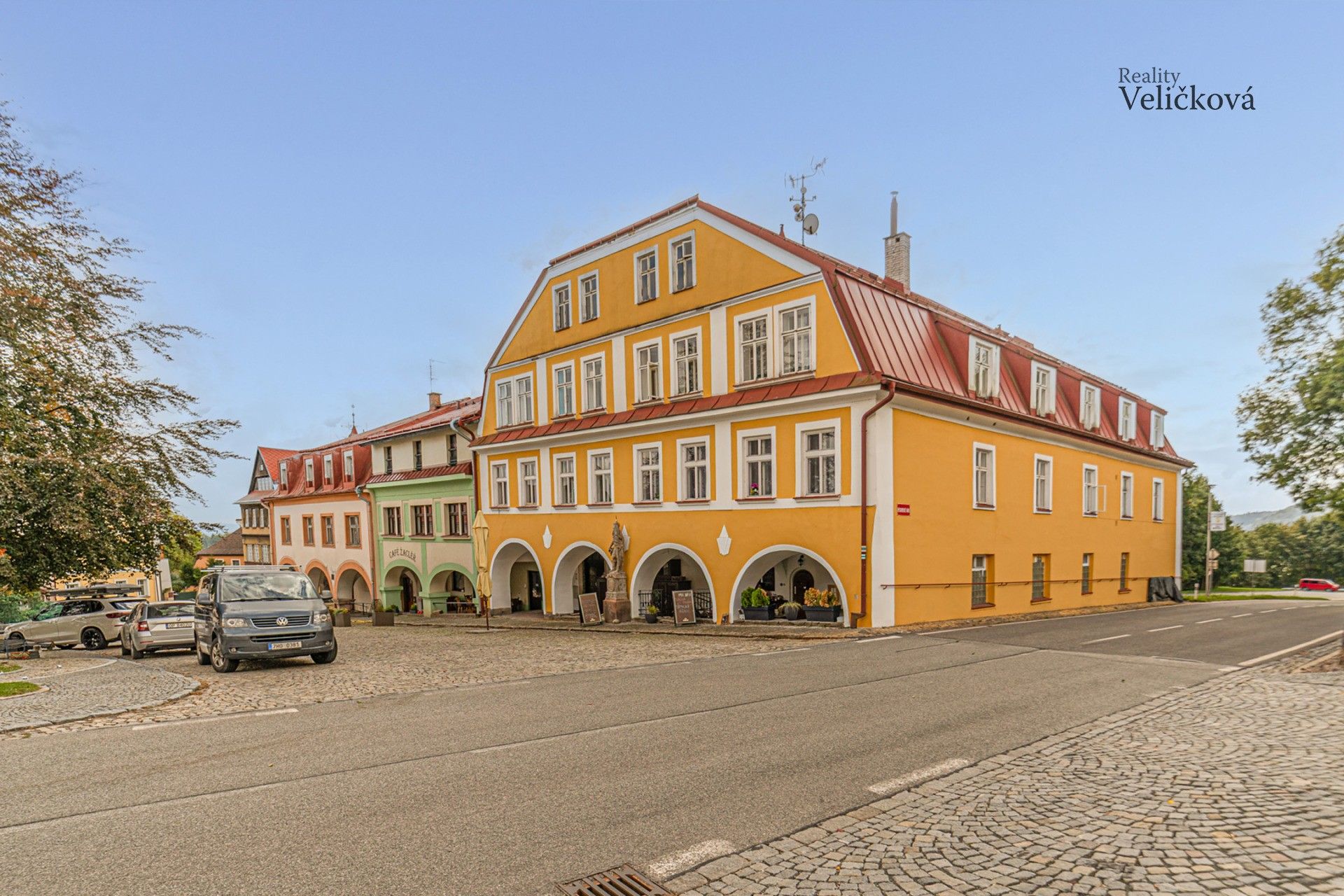 Činžovní domy, Rýchorské náměstí, Žacléř, 1 m²