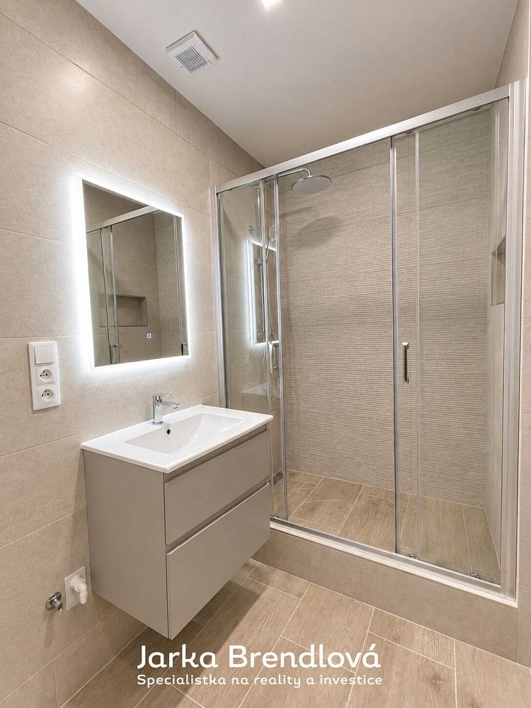 Pronájem byt 2+kk - Dr. Martínka, Ostrava - Hrabůvka, 54 m² - 5