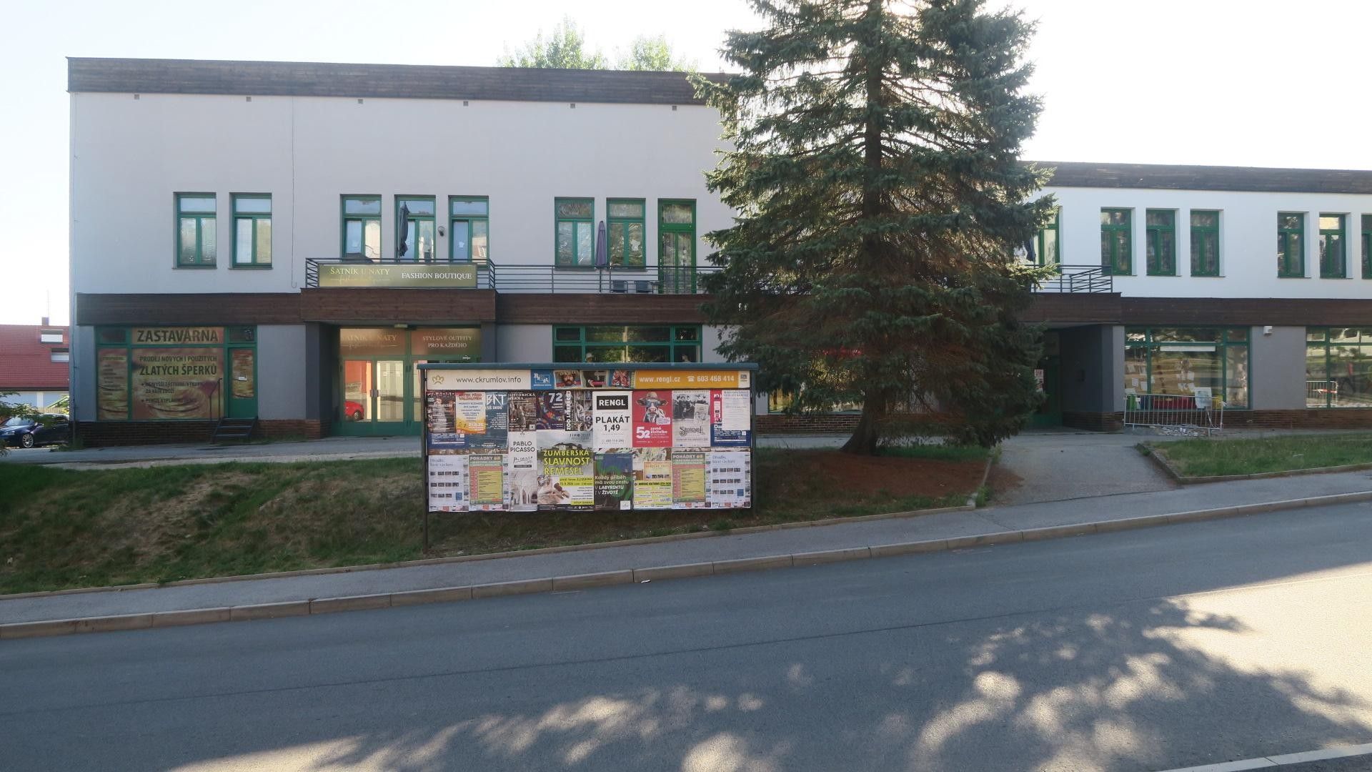 Obchodní prostory, Český Krumlov Plešivec, 360 m² - 1