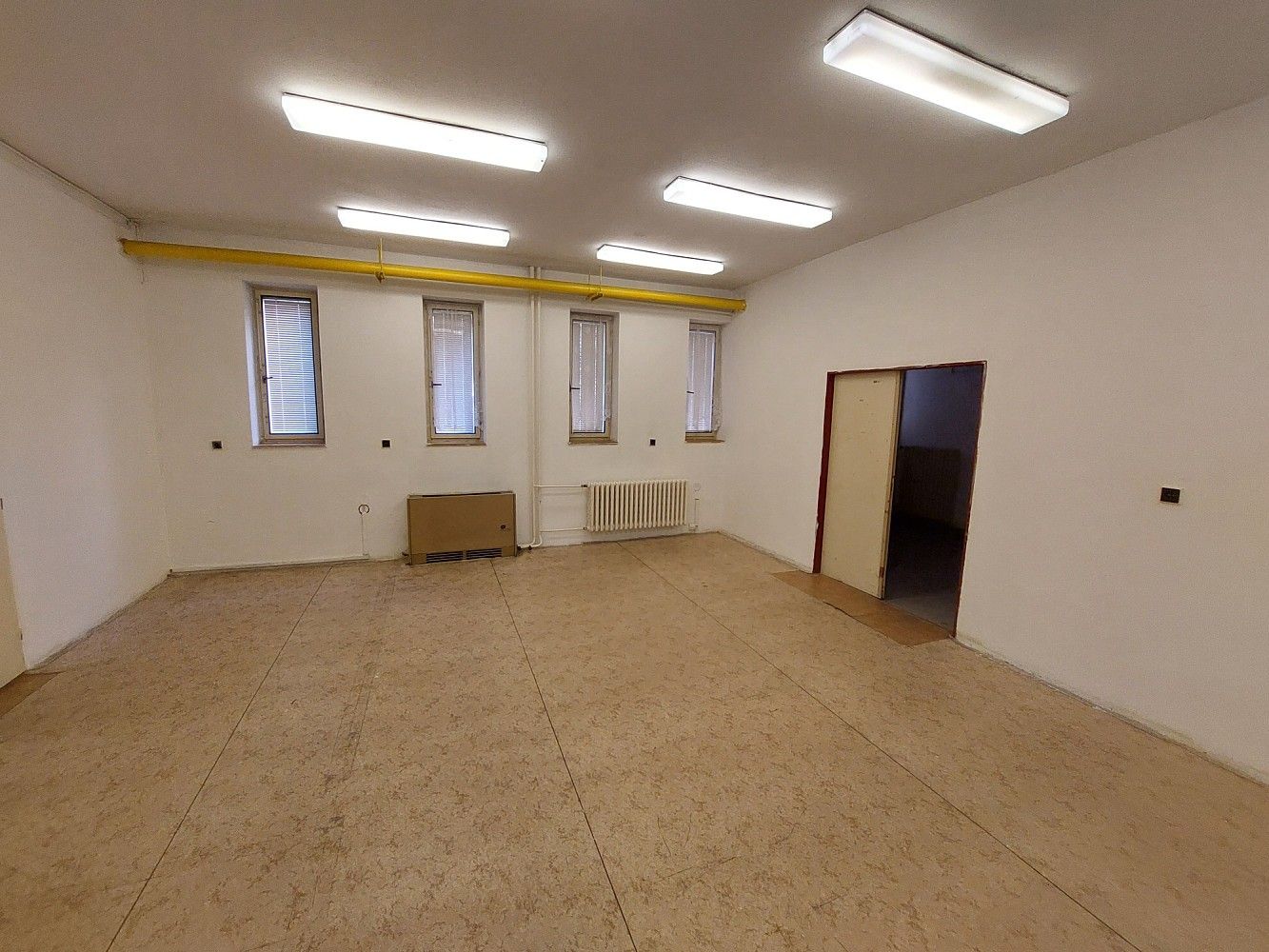 Sklady, Rokycany, Plzeňský kraj, 25 m² - 1