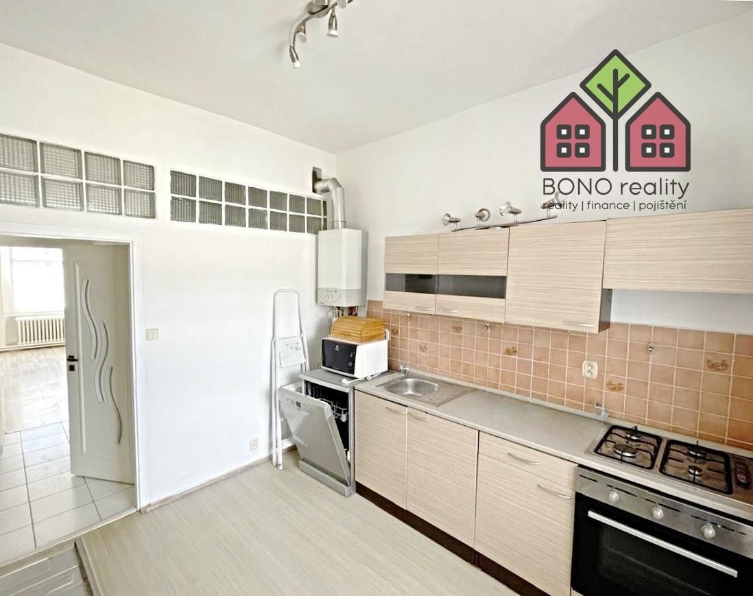 3+1, Karla Čapka, Teplice, 75 m² - 1