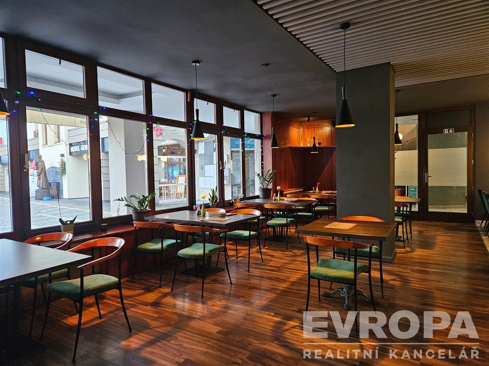 Pronájem restaurace - Krkonošská, Vrchlabí, 170 m²