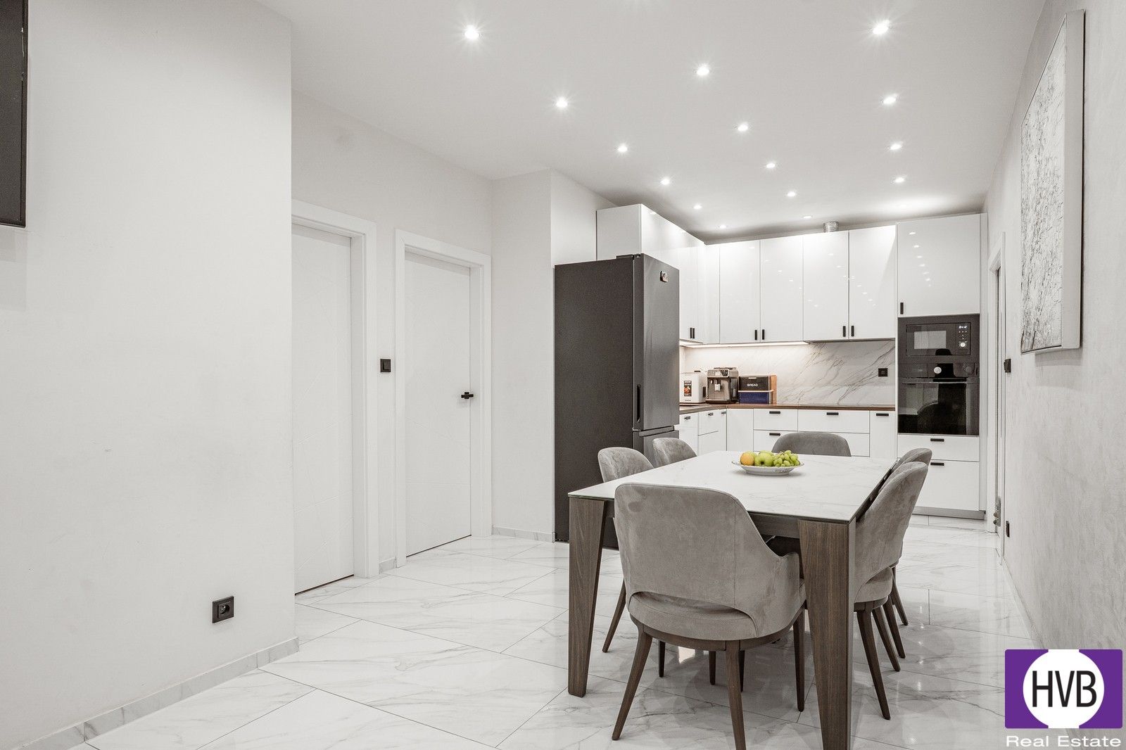 4+kk, Vinohrady, Praha, 115 m²