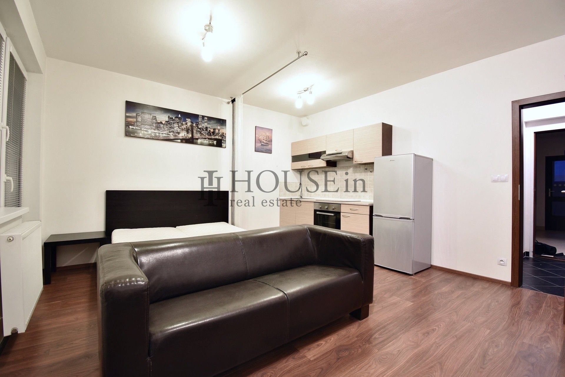 1+kk, Hornoměcholupská, Praha, 32 m²