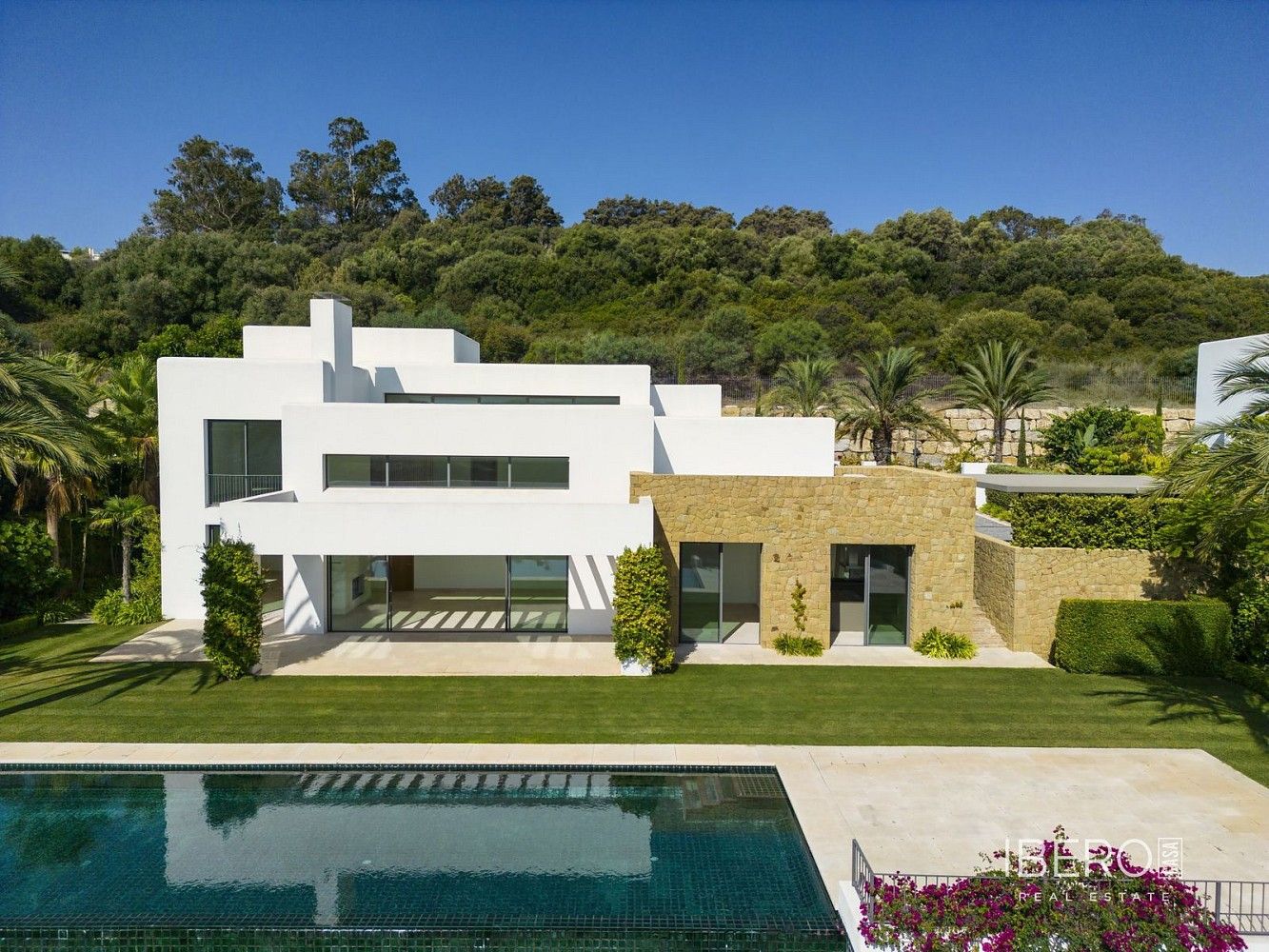 Rodinné domy, Casares, Španělsko, 655 m² - 1