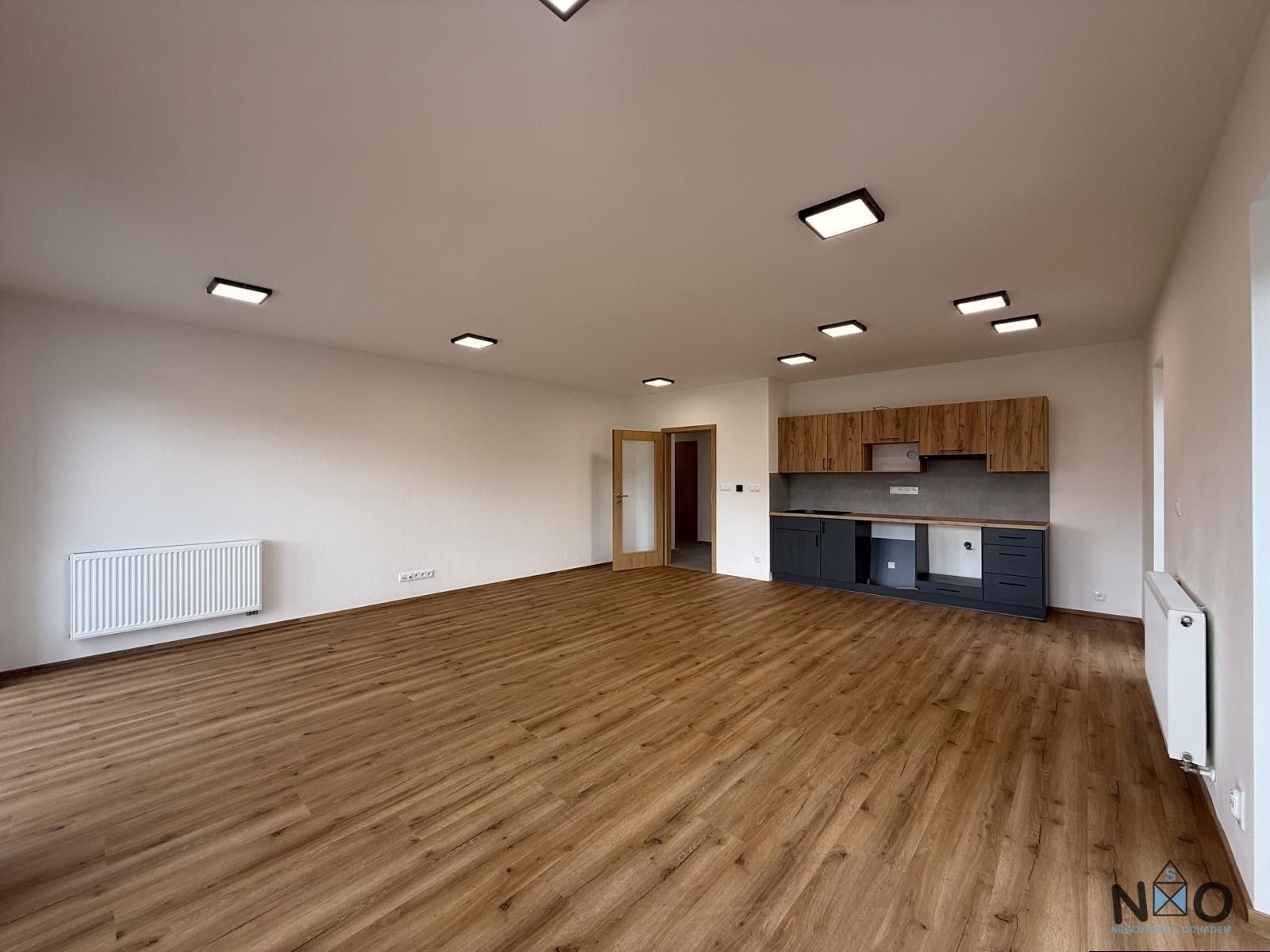 Byt 2+kk · 74 m² · Hlavní, Úherce - 3
