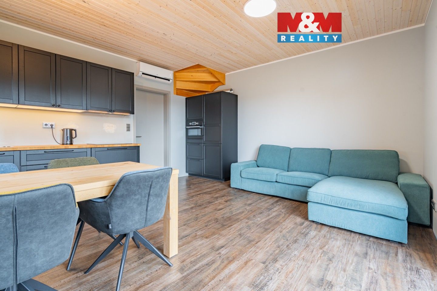 Rodinné domy, Milná, Frymburk, 147 m²