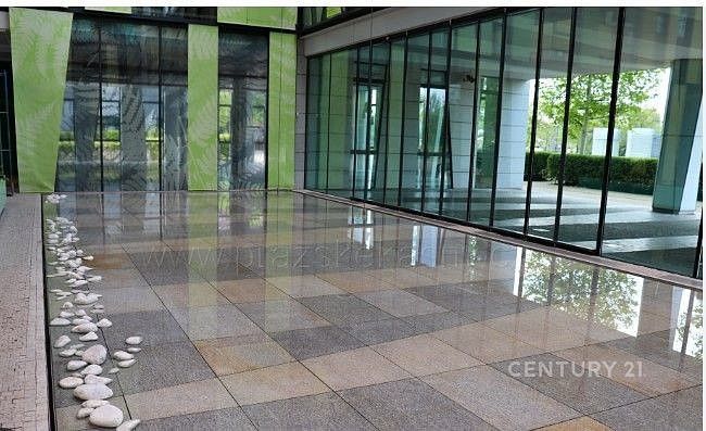 Pronájem kancelář - Praha - Karlín, okres Praha 8, Hlavní město Praha, 886 m² - 5