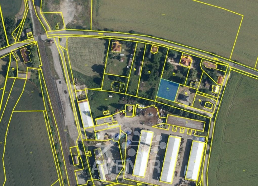 Prodej pozemek pro bydlení - Luštěnice - 5