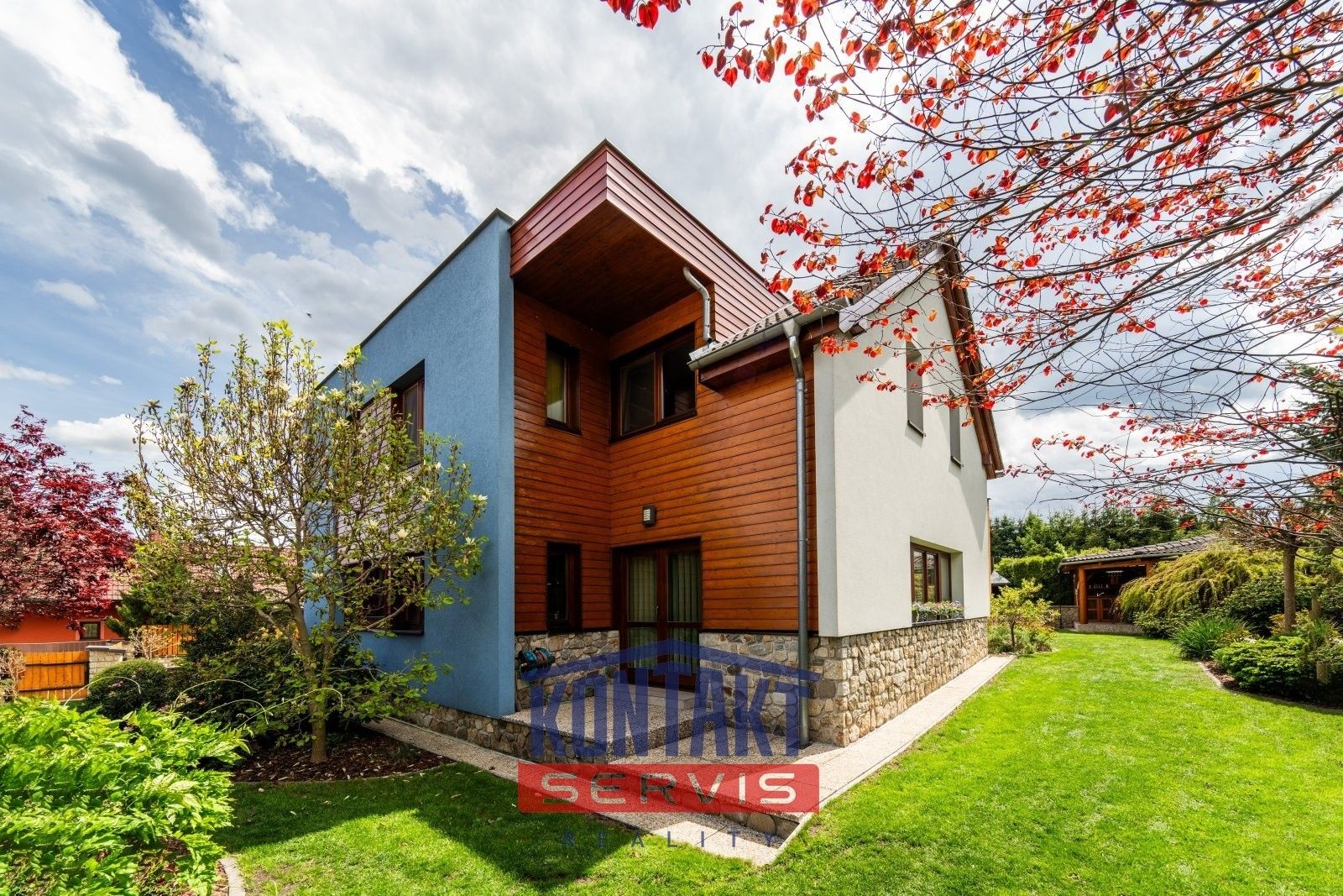 Rodinné domy, Dubné, 261 m²