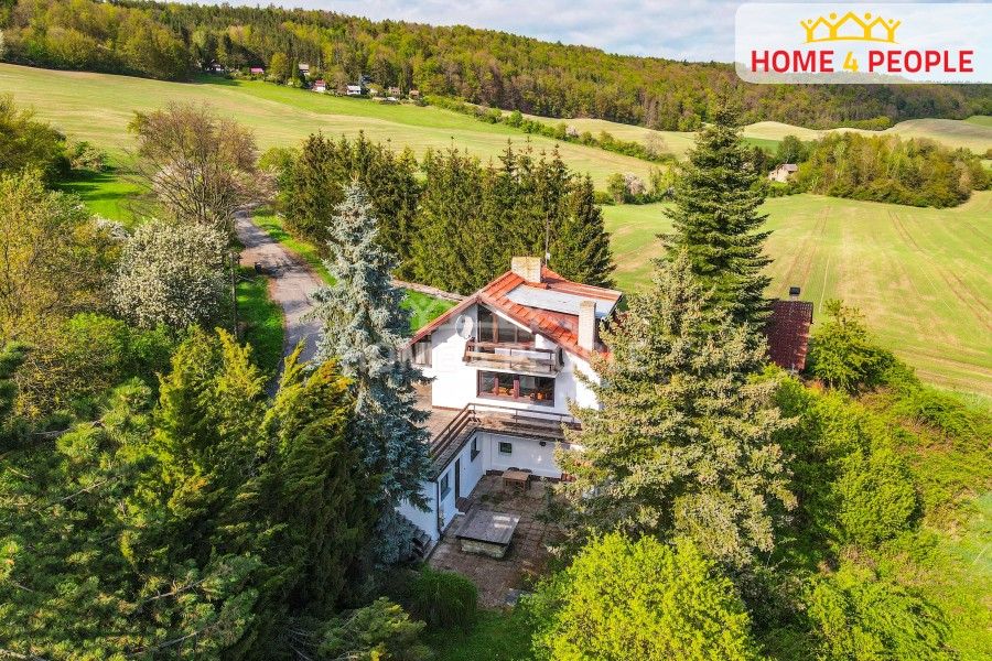 Prodej rodinný dům - Dučice, Přerubenice, 207 m²