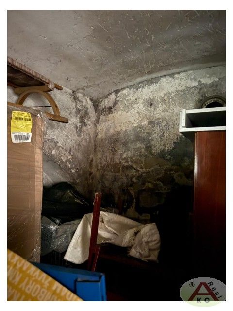 Pronájem garáž - K Horkám, Praha, 30 m²