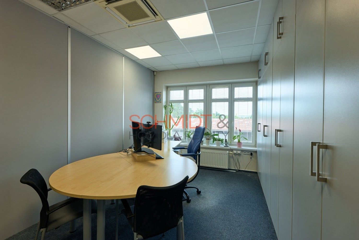 Pronájem kancelář - Hustopeče, okres Břeclav, Jihomoravský kraj, 15 m² - 2