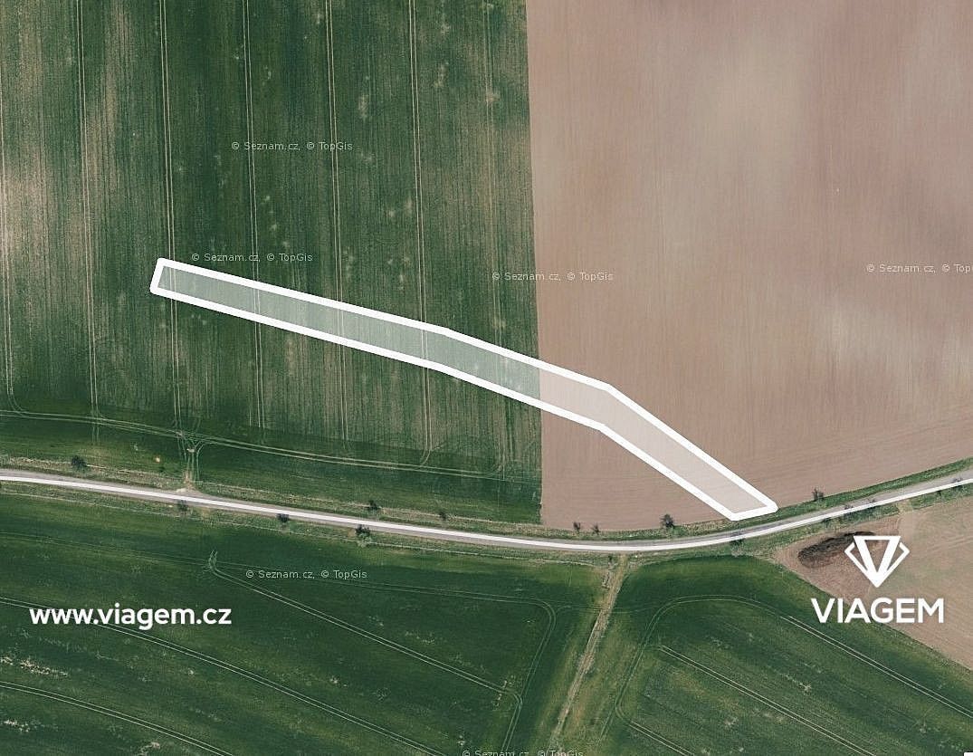 Zemědělský pozemek, 1 854 m²