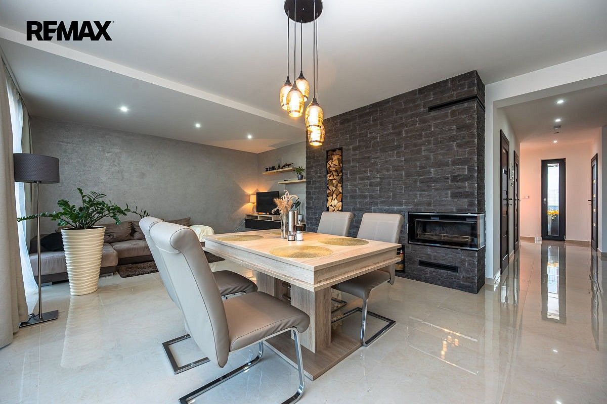 Rodinný dům · 224 m² · U Rybníčka, Vysoký Újezd, okres Beroun - 4