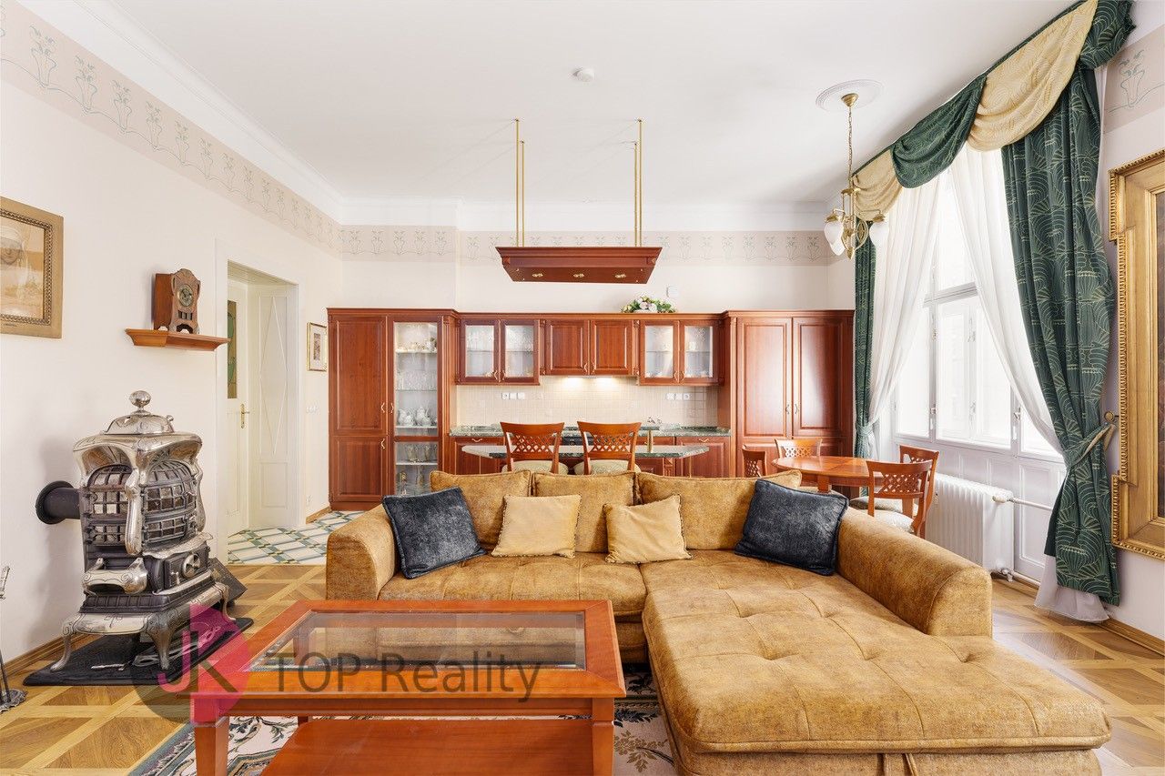 2+kk, Žatecká, Praha, 70 m² - 2