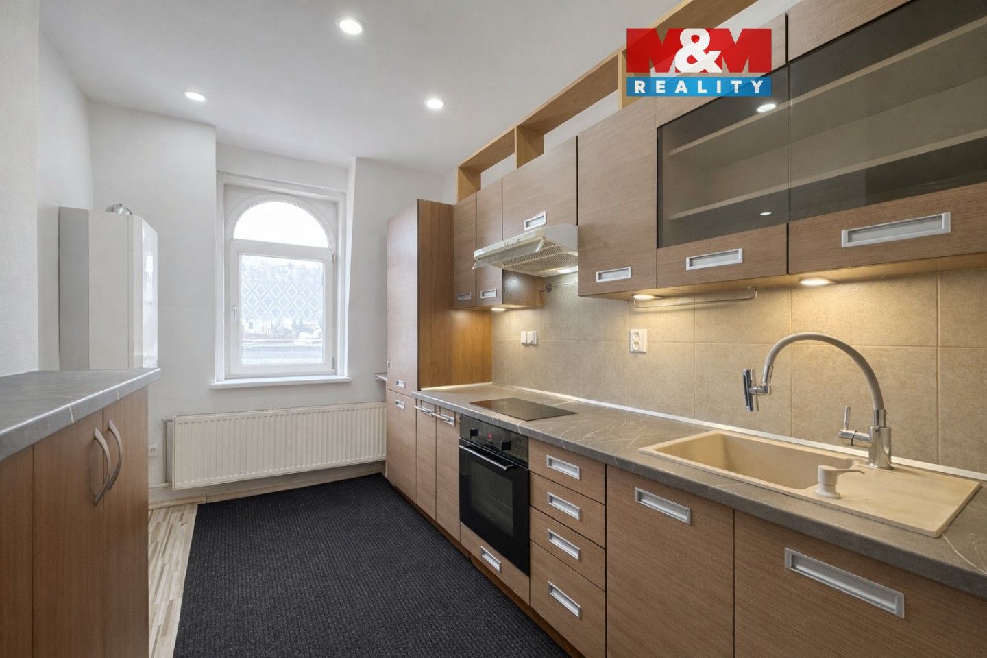 1+1, Nákladní, Karlovy Vary, 33 m²