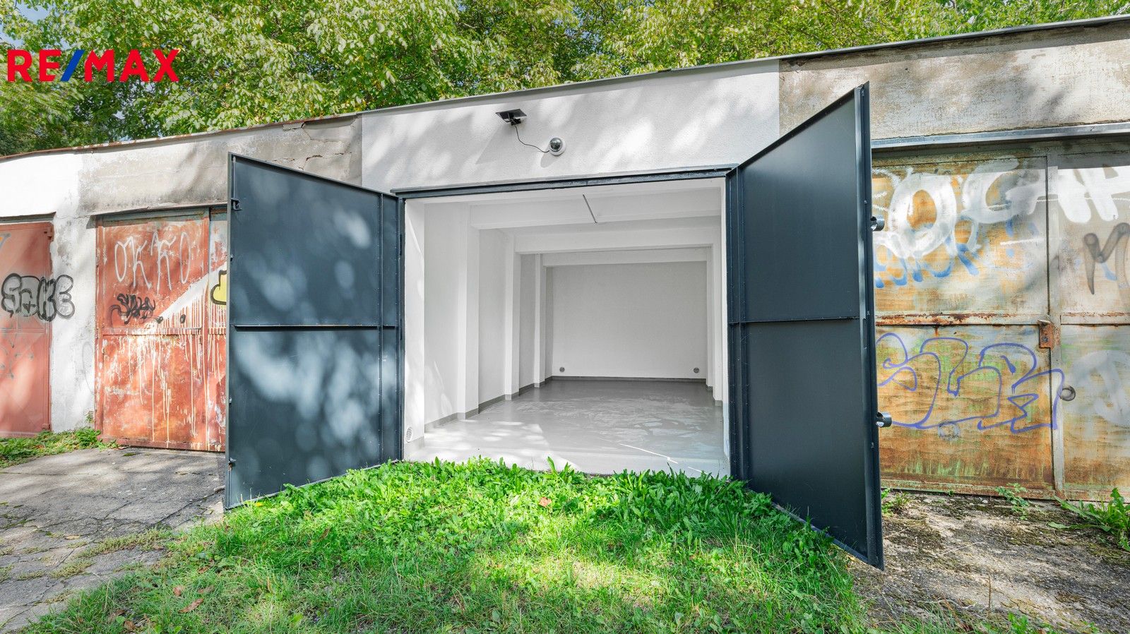 Garáže, Řepy, Praha, 18 m²