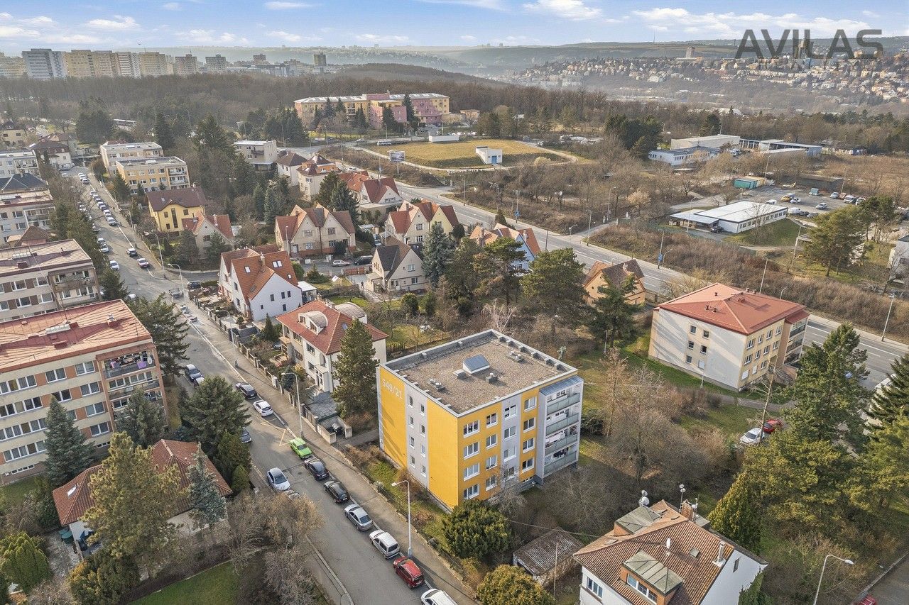 3+1, Mezilesní, Praha, 64 m²