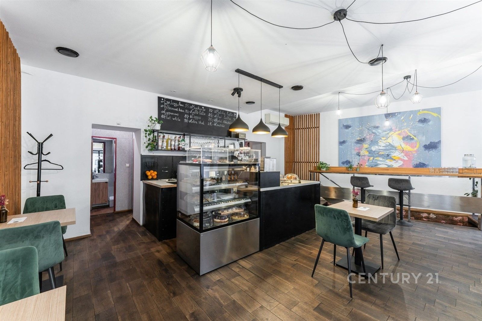 Restaurace · 173 m² · Francouzská 966, Praha Vinohrady - 3