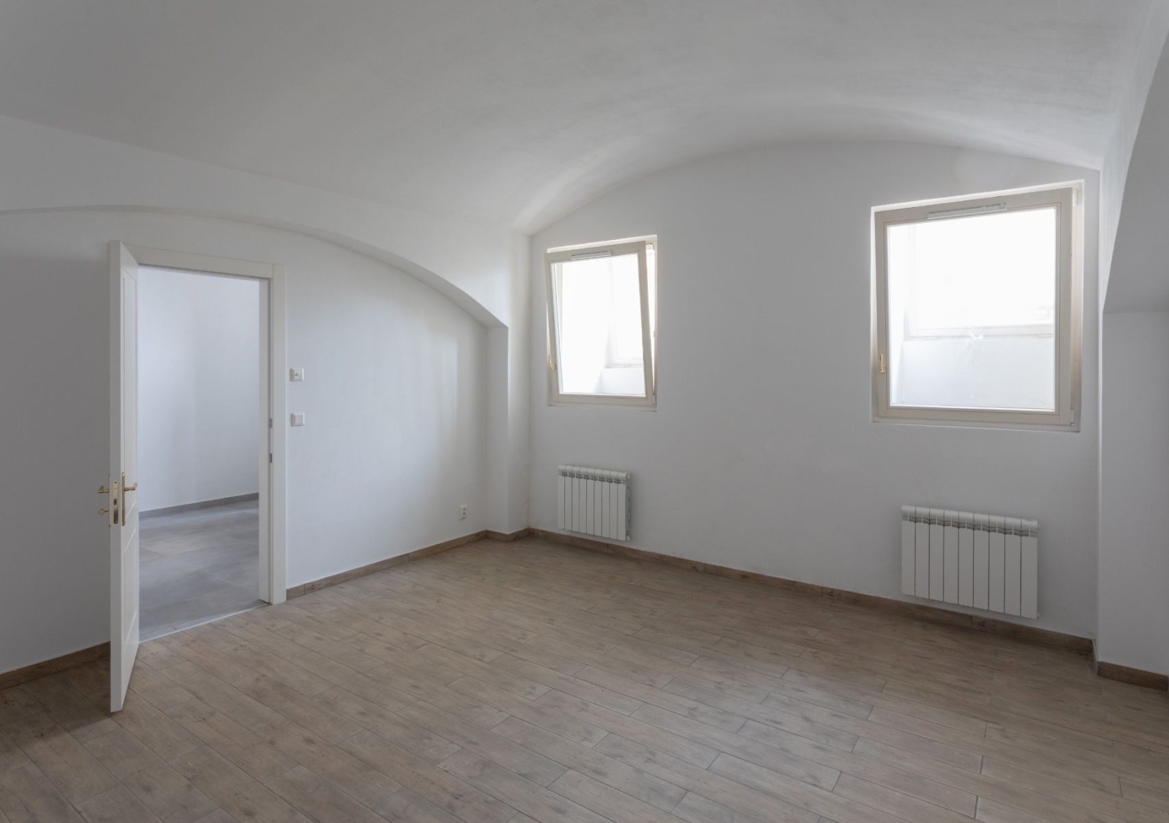 Prodej obchodní prostory - Římská, Praha - Vinohrady, 42 m² - 5