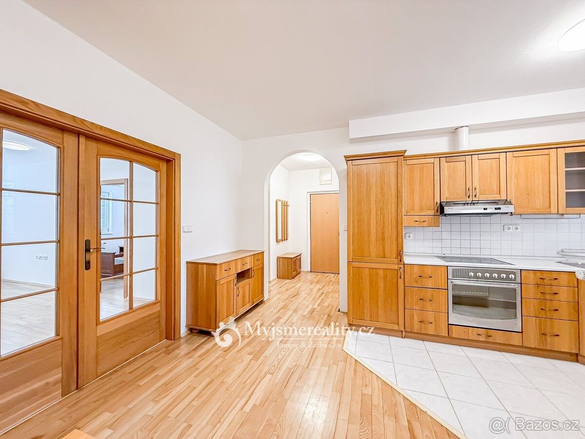 Pronájem byt - Znojmo, 669 02