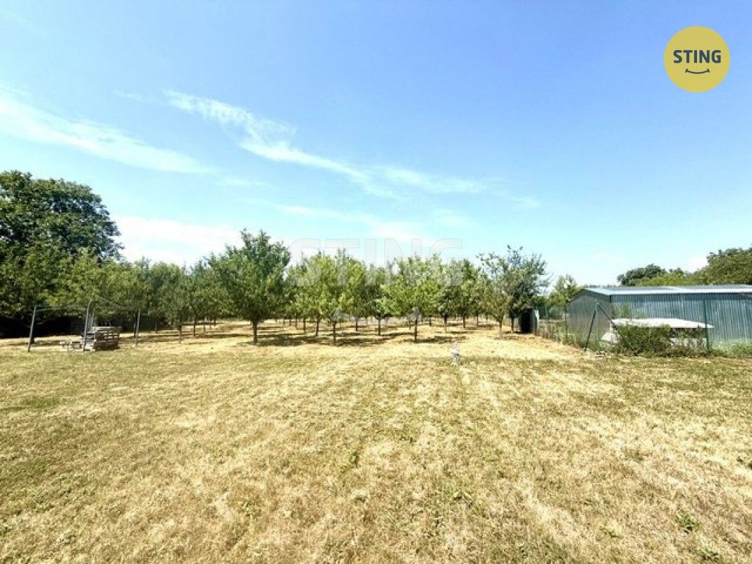 Zahrada · 4 652 m² · Strážnice - 3