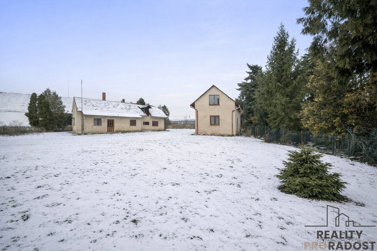 Prodej rodinný dům - Loučeň, 289 37