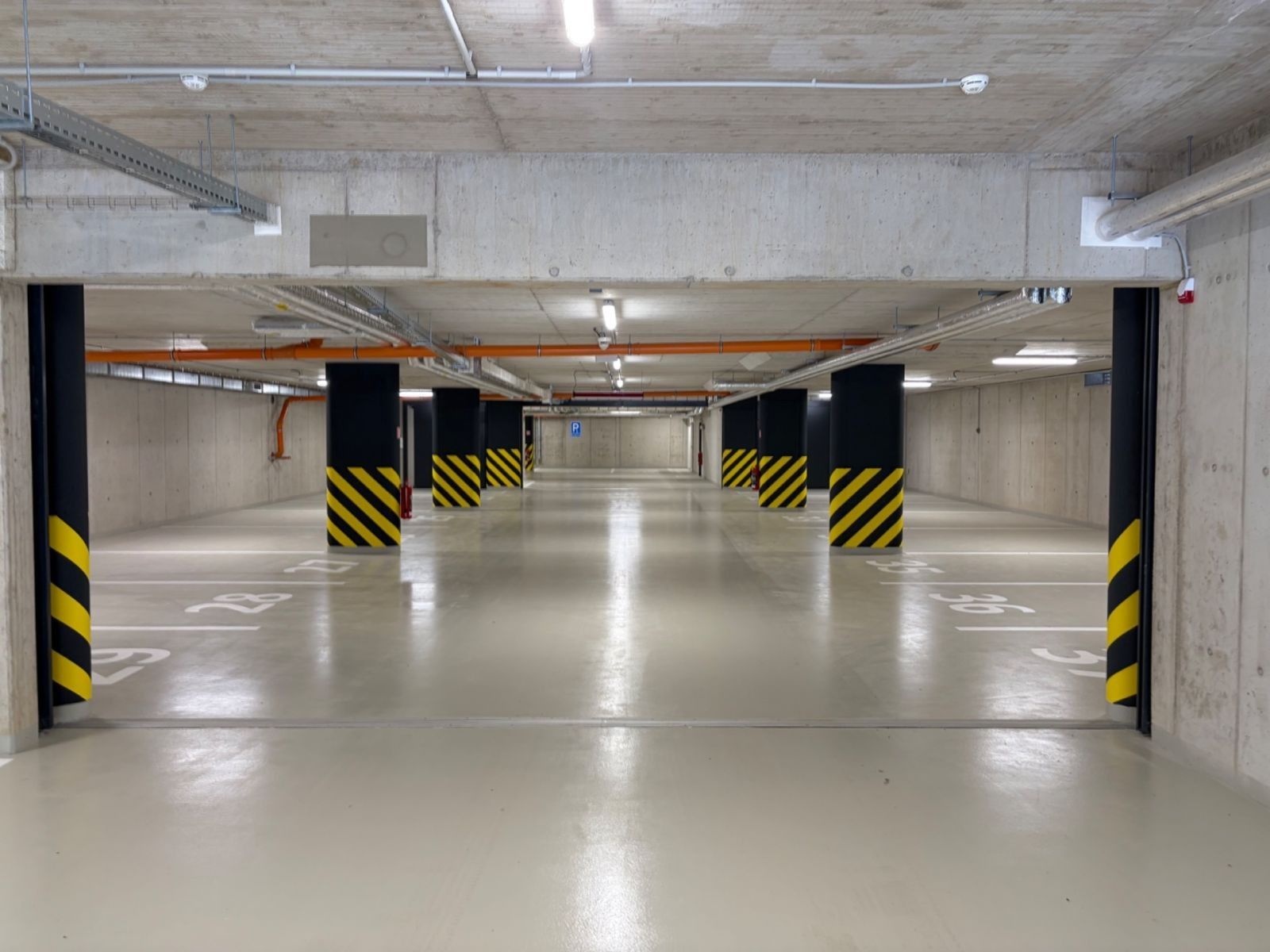 Garáž · 12 m² · Nebřenická, Praha - Chodov - 3
