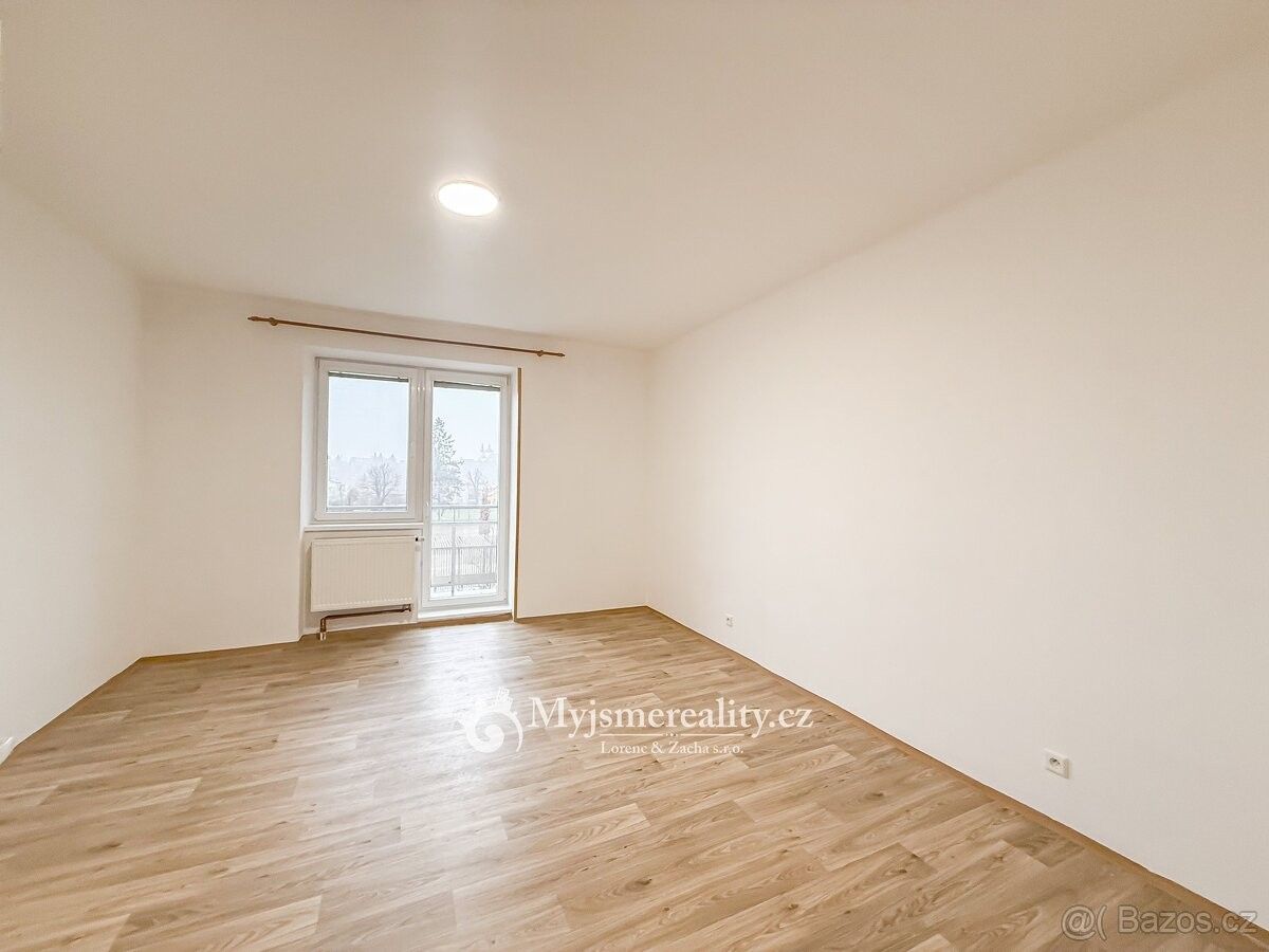 Pronájem byt - Znojmo, 669 02