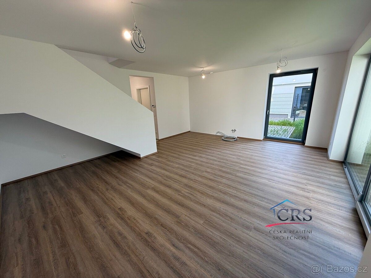 Prodej rodinný dům - Praha, 103 00