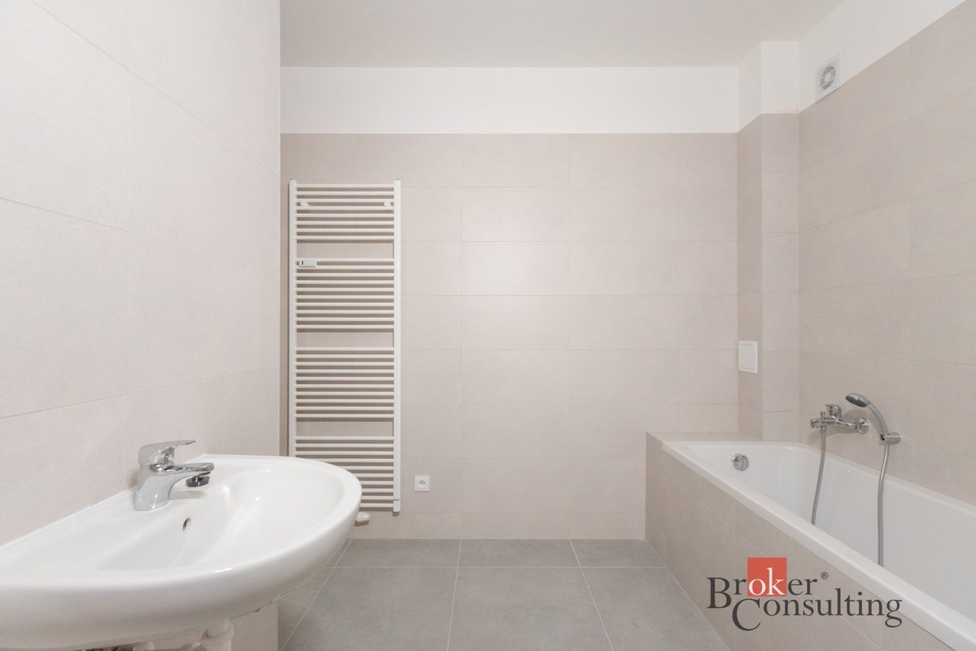 Prodej byt 1+kk - Žižkova,Luže, 40 m² - 5