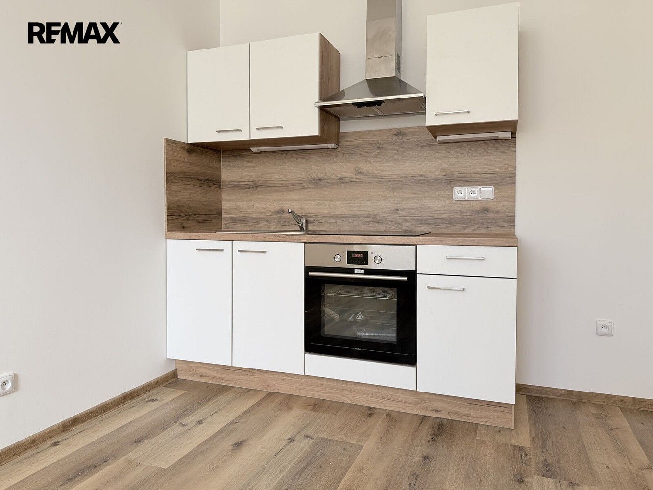 Pronájem byt 1+kk - Syrovice, okres Brno-venkov, Jihomoravský kraj, 31 m² - 5