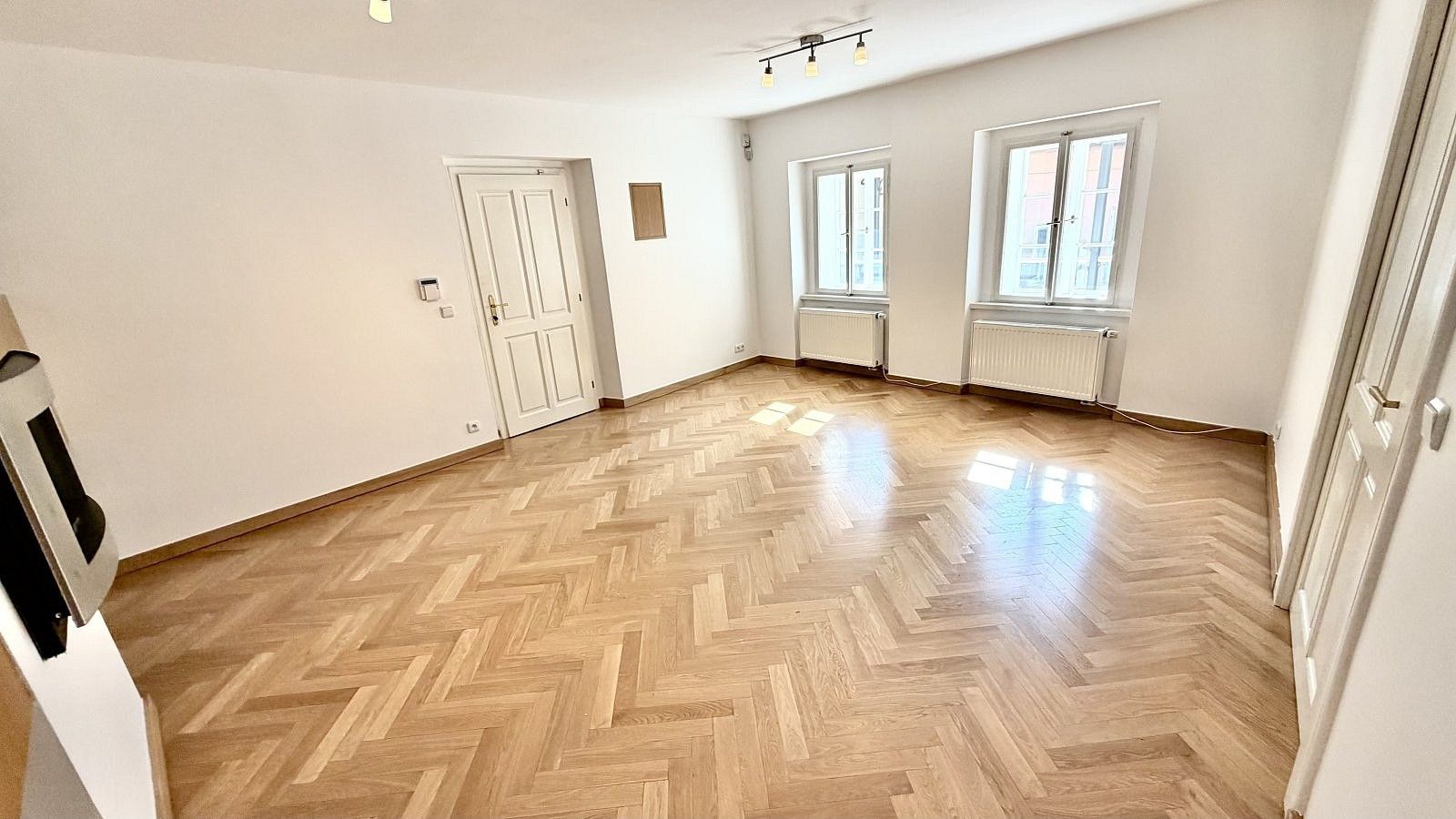 Pronájem byt 4+kk - Jánská, Praha 1 - Malá Strana, 100 m² - 5