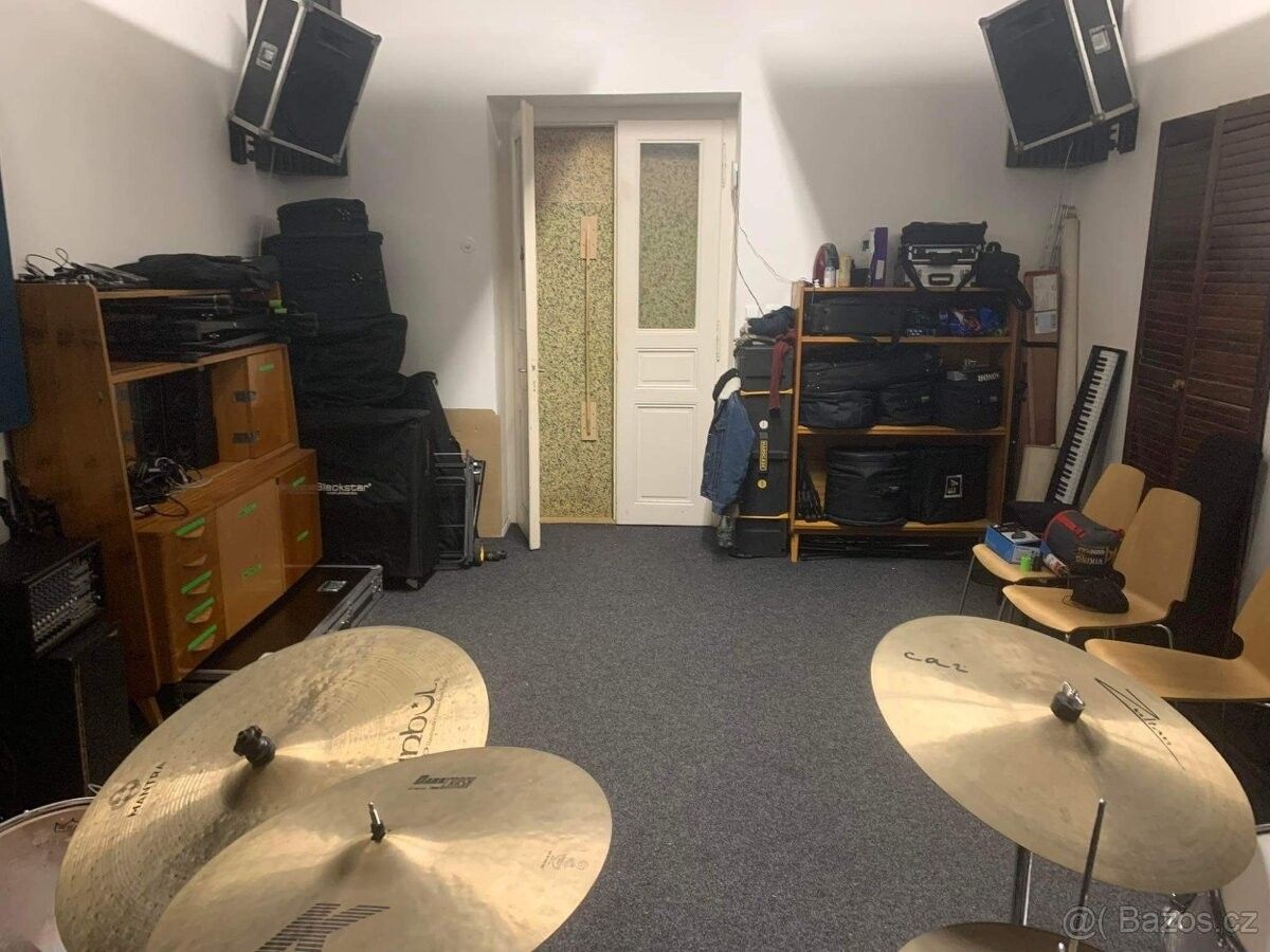 Ostatní, Praha, 190 00